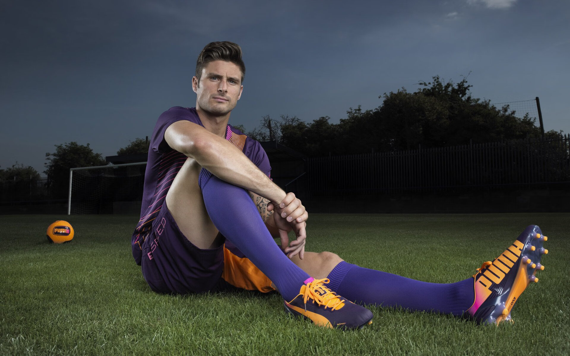 浓眉哥在西班牙队比赛中惊险取胜，关键助攻引发热议！