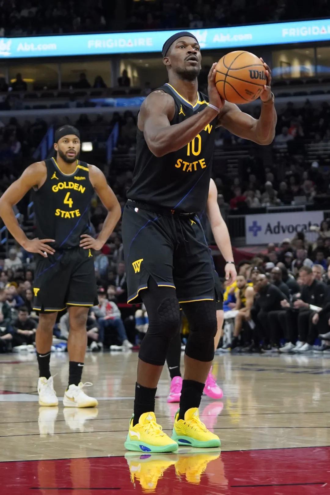 巴特勒新星挺进下一轮表现惊艳，巴塞罗那未来可期！的简单介绍